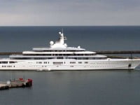 l'Eclipse è uno degli yacht più grandi e costosi al mondo